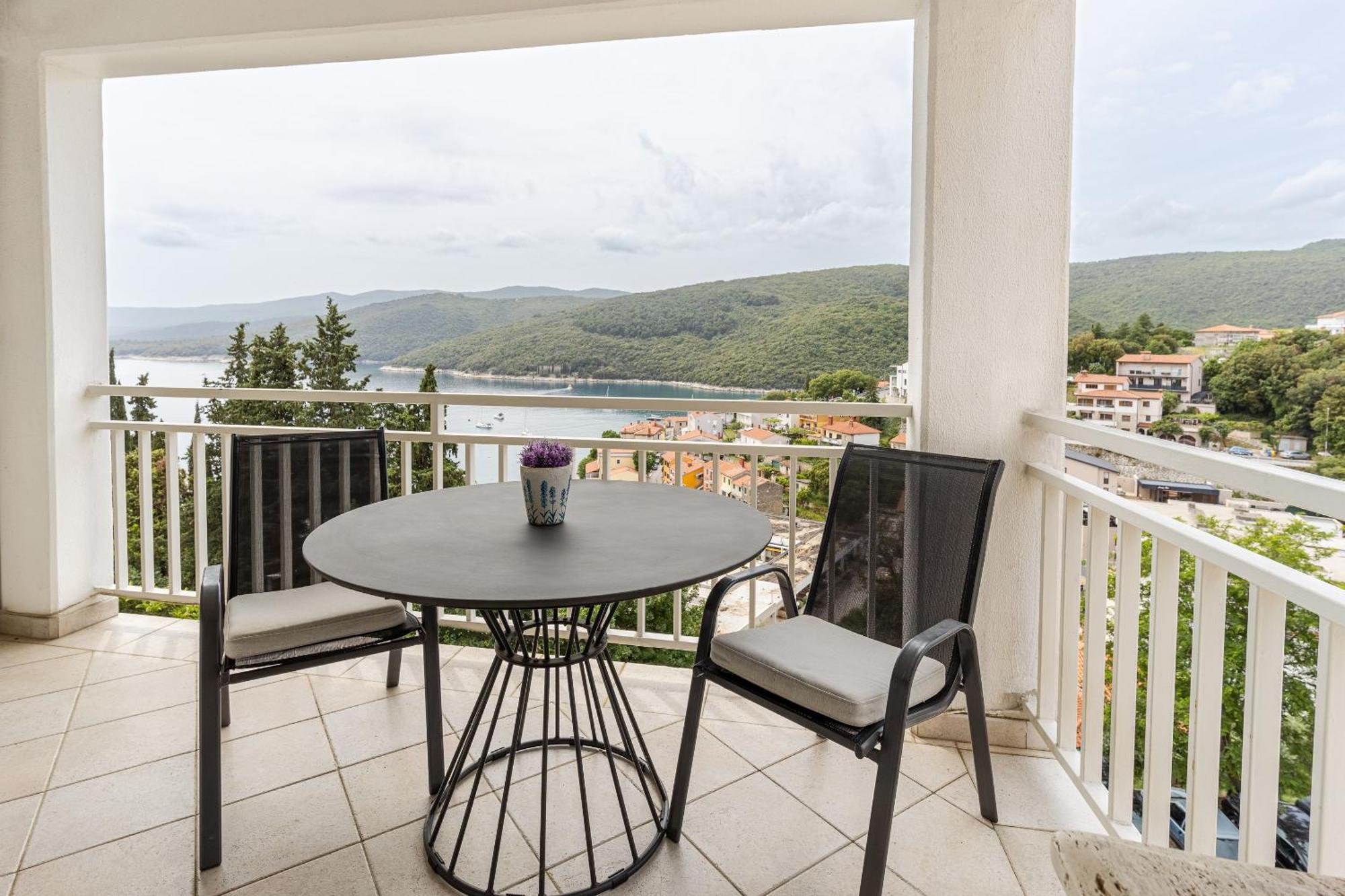 Apartments Sea View Рабац Екстер'єр фото